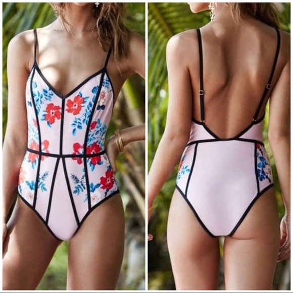 ❤️ Other - ALMOST GONE! VINTAGE PADDED FLORAL ONE-PIECE SWIM